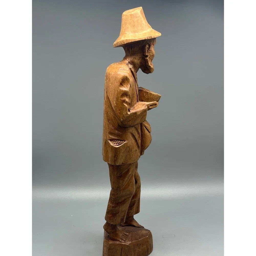 Hand carved Traveler Begger‎